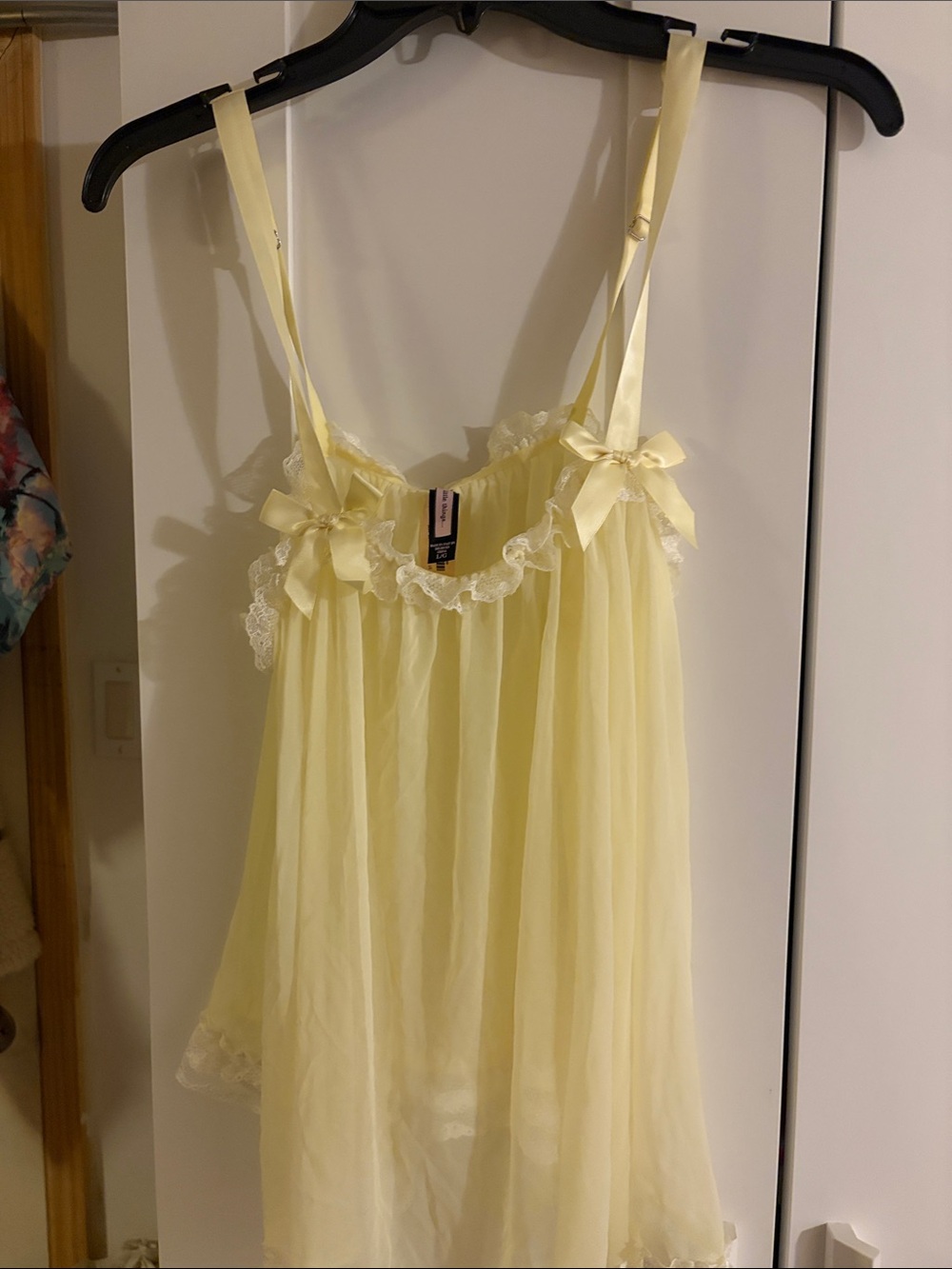 Victoria's Secret sexy little things Pale Yellow Lace-Trim Chiffon Chemise